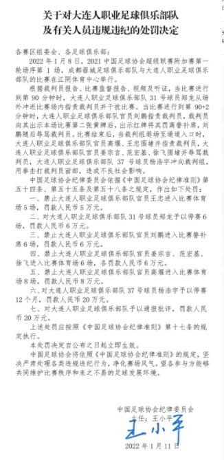 比如《名侦探柯南：迷宫的十字路》，将京都的古老街道、历史传说与案件完美融合，那种文化韵味和推理的智力快感，是现在的”柯学”大片无法给予的。